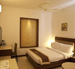 Prince Comfort Double Room